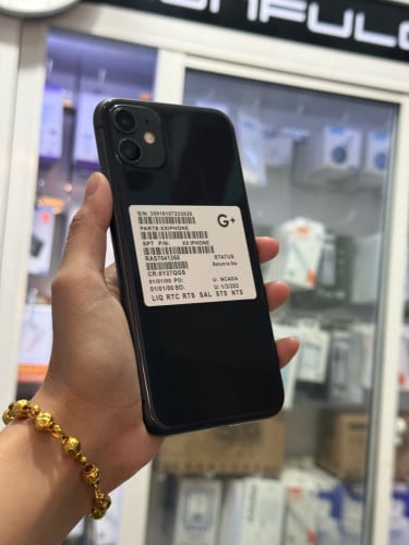 iPhone 11ពណ៌ខ្មៅ 🍏 64GB LLA Battery 91% 🔋 តួស្អាត 99% សំណុំហ្សីន (ធានា1ខែ) តម្លៃល្អបងៗ 📥