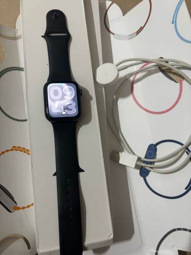iwatch s6 44mm តម្លៃចរចាបាន
