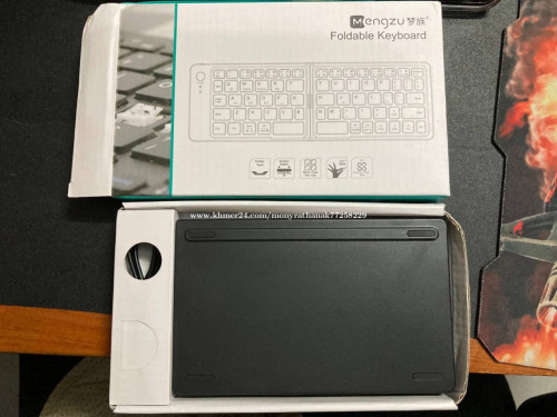 Keyboard អាចបត់បានសម្រាប់ប្រើជាមួយTablet iPad Laptop