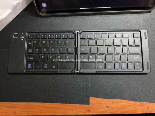 Keyboard អាចបត់បានសម្រាប់ប្រើជាមួយTablet iPad Laptop