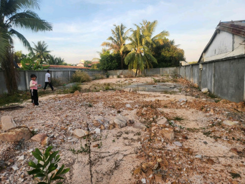 Land for Rent ( Very Cheap ! )