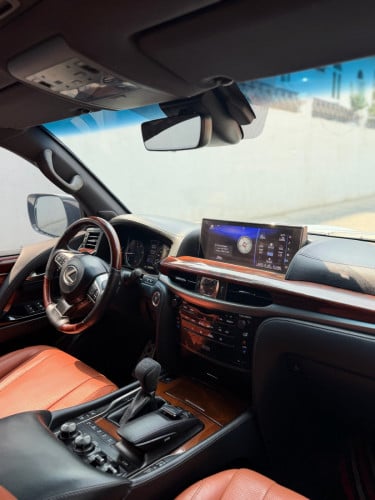 Lexus LX 570 Super Sport Arab 2018