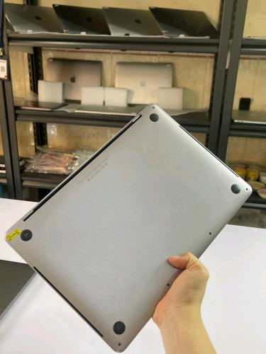 Macbook Pro Year2017 Touch Bar