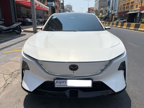Mazda EZ-60 ថ្នាំ​ស៊ីន​មួយ​ជុំ​ មហាថ្មី​ ប្រេីបានតិចគីឡូ