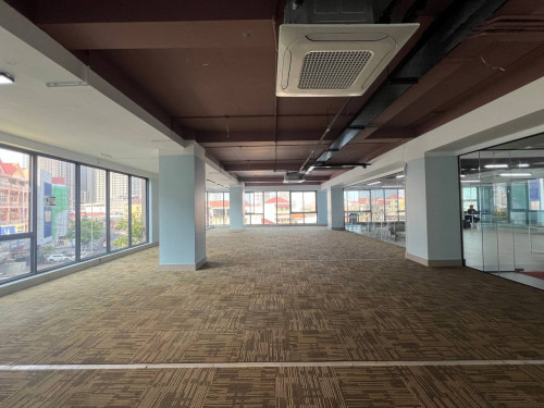 Office for rent at Toul Kork ,TK (OF-196)ការិយាល័យជួលនៅទួលគោកជិត អត់តែនទួលគោក