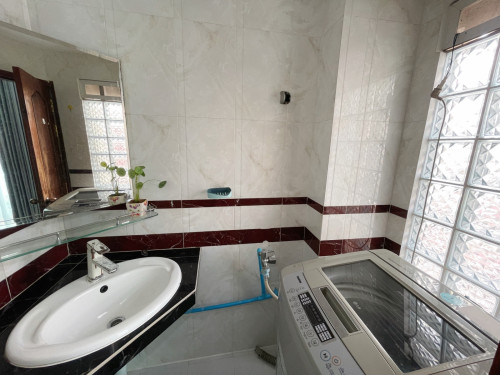One Bedroom Apartment (1 បន្ទប់គេង)