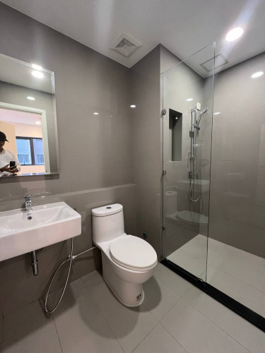 One bedroom for sale