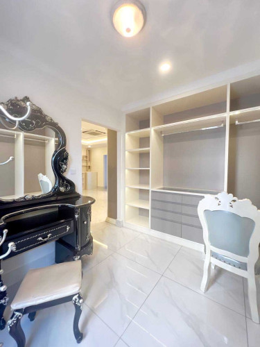 Queen Villa for Rent in Borey Penghuoth Boeung Snor