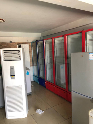 Refrigerator