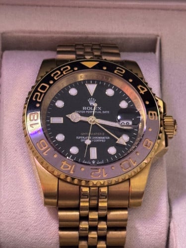 Rolex 99% ស្អាតខ្លាំងម៉ាសុីនអូតូ មានប្រអប់ពេញ កាលទិញ200ជាង