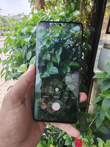 S20 Ultra 8g/128g(វៃដូរបាន)👉$155