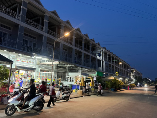 Shop House បុរីវិមានភ្នំពេញគម្រោង៥ (ផ្លូវរដ្ឋធំ២០មែត្រ)