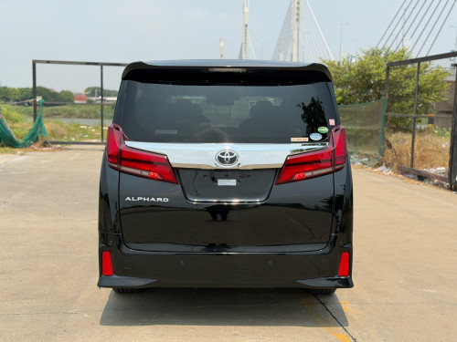 Toyota Alphard 2017 Auto3 up 2021( ក្រដាសពន្ធថ្មី)