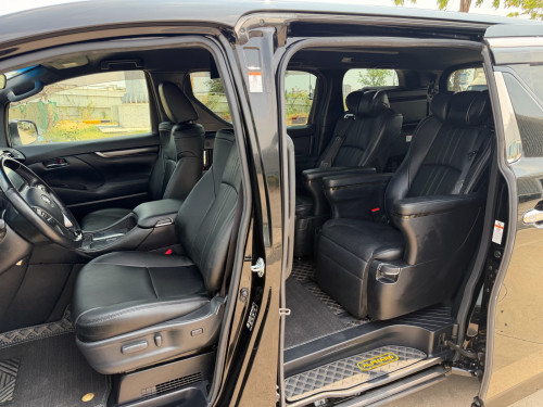 Toyota Alphard 2017 Auto3 up 2021( ក្រដាសពន្ធថ្មី)