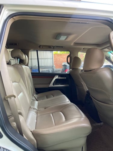 Toyota Land Cruiser 2008