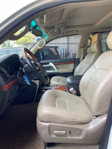 Toyota Land Cruiser 2008