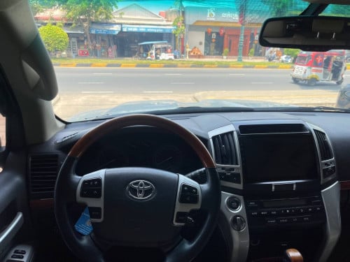Toyota Land Cruiser 2008