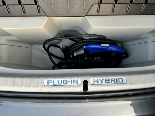 Toyota Prius​ 2013 Plugin
