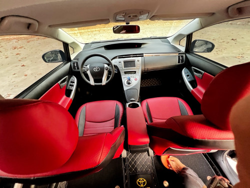 Toyota Prius​ 2013 Plugin