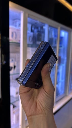 Z Flip 7