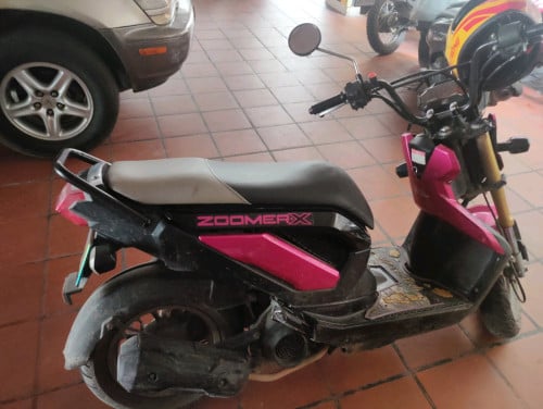 Zoomer 014