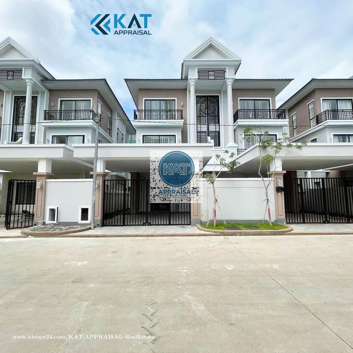 វីឡាភ្លោះAលក់បន្ទាន់ / Twin Villa For Sale (Roseville)