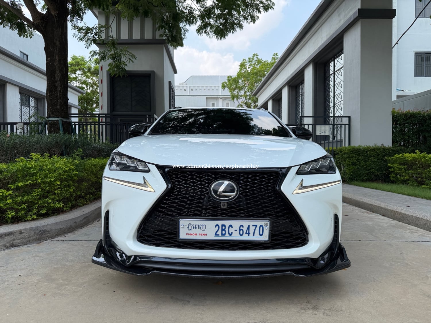 NX 200T F-Sport 2016 ប៉ុង 2 ប៉ូតុង 6 ក្នុង ឆឺរី កាម៉េរា 360 មួយជុំឡាន 38,$$$ ចរចារ ឡានស្អាត មេឡាន
