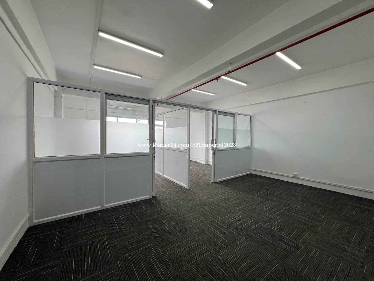 Office Space for rent at Chak angre krom (OF-076) ការិយាល៍យជួលមានទំហំតូចល្មម