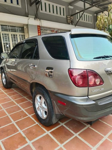 ឡានលក់