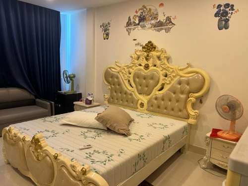 លក់ធូរៗ