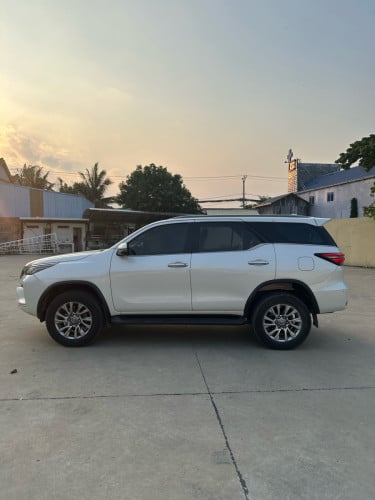 ទើបកាត់បានសាងបាន 45000$