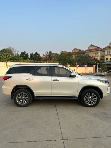 ទើបកាត់បានសាងបាន 45000$