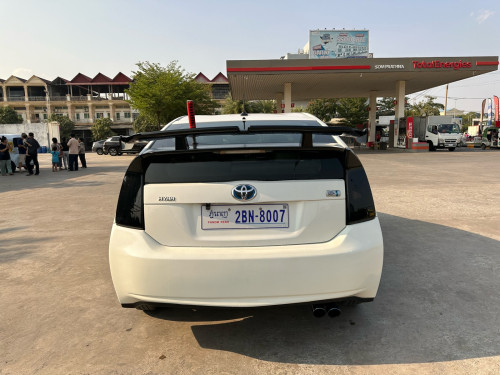 មួយថ្ងៃ 50$មួយខែ 500$