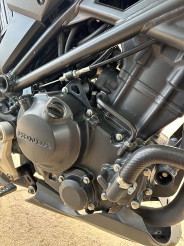 លក់ប្រញ៉ាប់លុយ​ CB300r 018 ម៉ូតូផ្ទាល់ខ្លួន