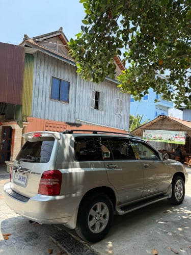 លក់Highlander 03 limited full ប៉ុង2