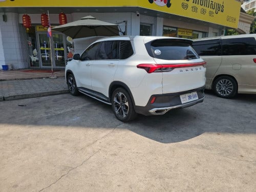 ឡានខ្ញុំលក់បន្ទាន់ Maxus D60 2021 White  7-Seater 24,000$