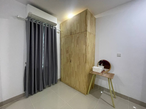 🏘 ផ្ទះល្វែង ក្នុងបុរី អិល វីលេក រីស៊ឺដេនព្រែកហូ ត្រូវការលក់បន្ទាន់ខ្លាំង