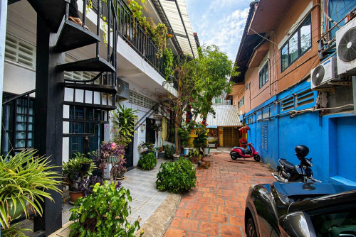 ๐ข 1 Bedroom Apartment For Rent in Tonle Bassac | Norodom Blvd