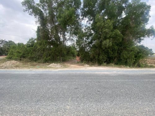 🏦Land Available for Urgent Sale at a Special Price (Negotiable).