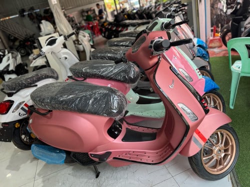 លក់ ម៉ាក់ Vistar VS 125 តម្លៃ 1810$