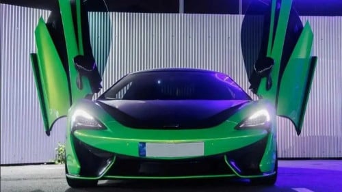 2016 McLaren 570S Coupe សុីនពណ៍ខ្មៅ ✨