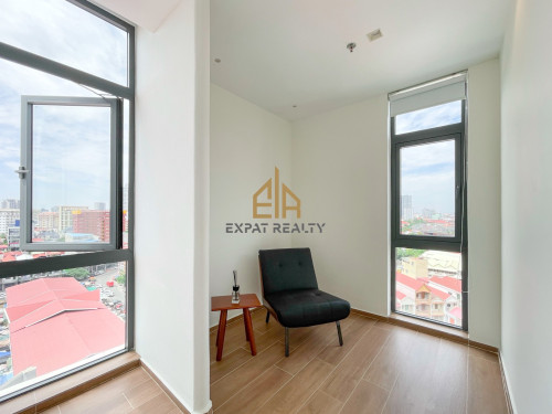 3 Bedroom Penthouse for rent in Beoung Kak 1-Tuolkork.
