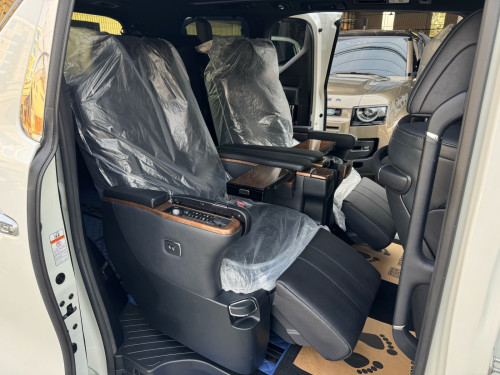 Alphard V6  2017 Executive Lounges (Spec Russia)   ឆ្វេងហ្សុីន