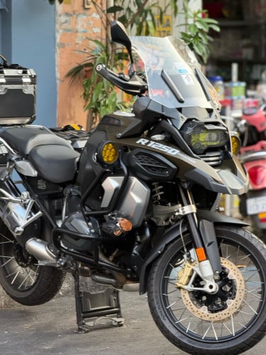 BMW GS1250 2020ពន្ធពេញម្ចាស់ដេីម ម៉ូតូស្អាត