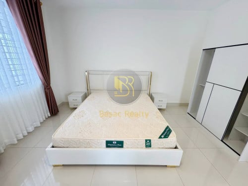 Corner Twin A Villa for Rent in Borey Penghouth Boeung Snor