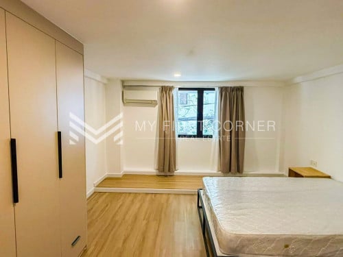 Entrance For Duplex 2-Bedroom E0-E1 |