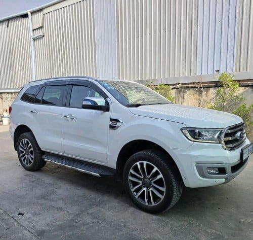 Ford everest 020 full option