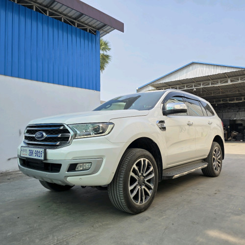 Ford everest 020 full option