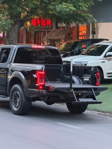 Ford F-150 Raptor 2020 , Full Option , ក្នុង​កាបូន​ , ជណ្ដើរ​ក្រោយ​
