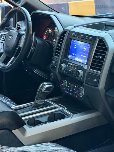 Ford F-150 Raptor 2020 , Full Option , ក្នុង​កាបូន​ , ជណ្ដើរ​ក្រោយ​